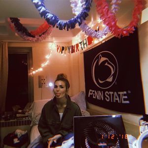 Meet your Posher, Olivia